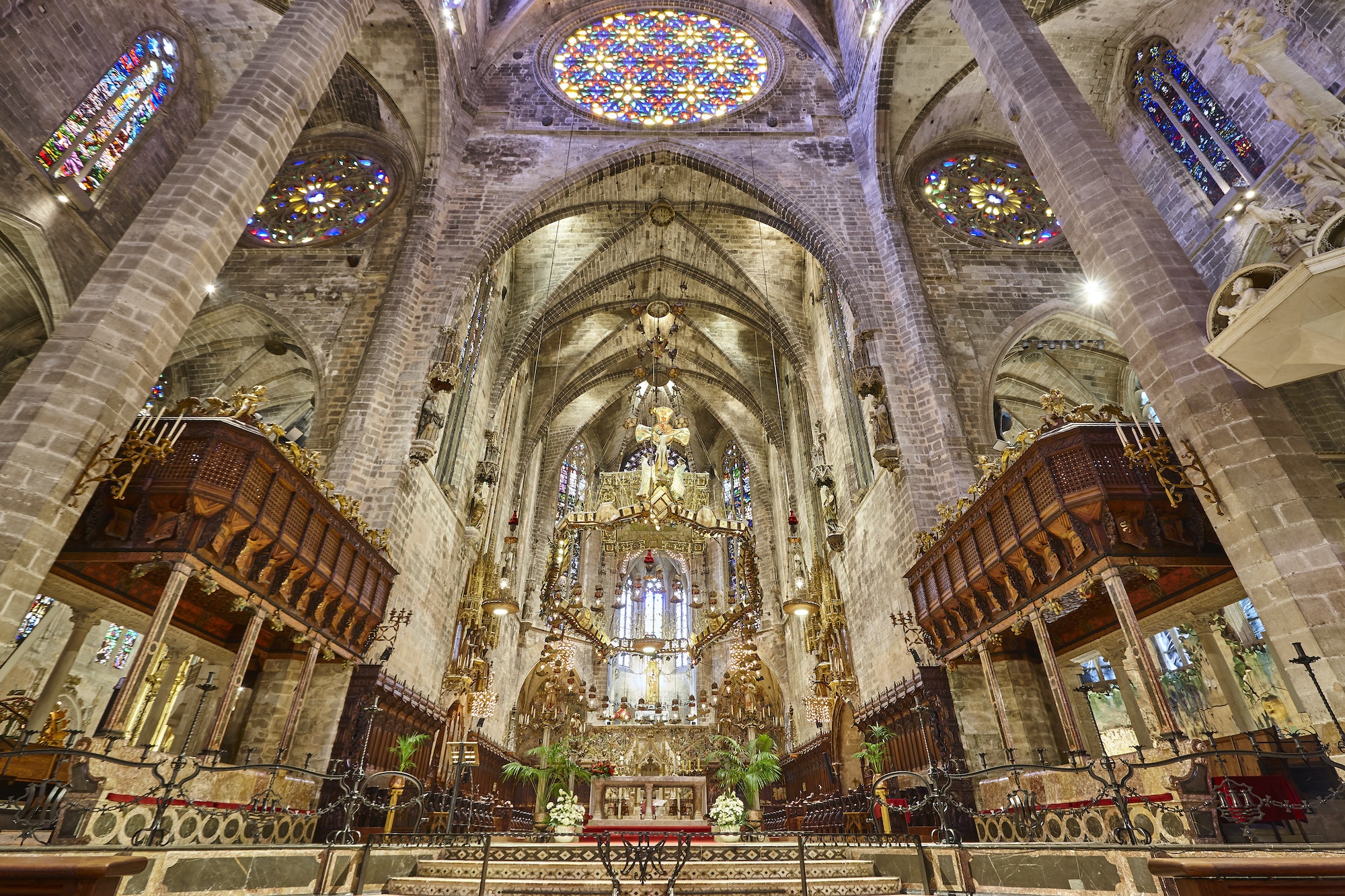Apsis und Rosette der Kathedrale von Palma de Mallorca. Spanisches Erbe